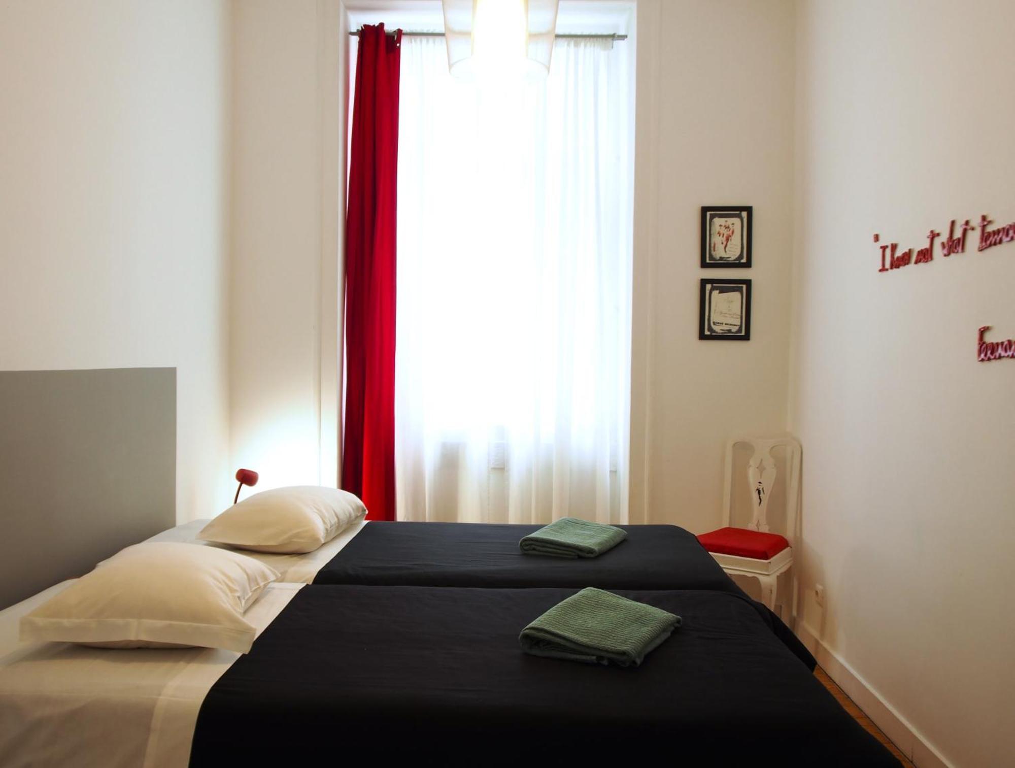 Living Lounge Hostel Lisboa Exterior foto